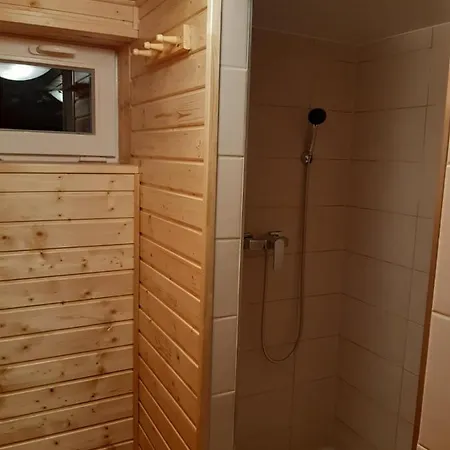 Pod Lesem بيت خشبي Rýmařov